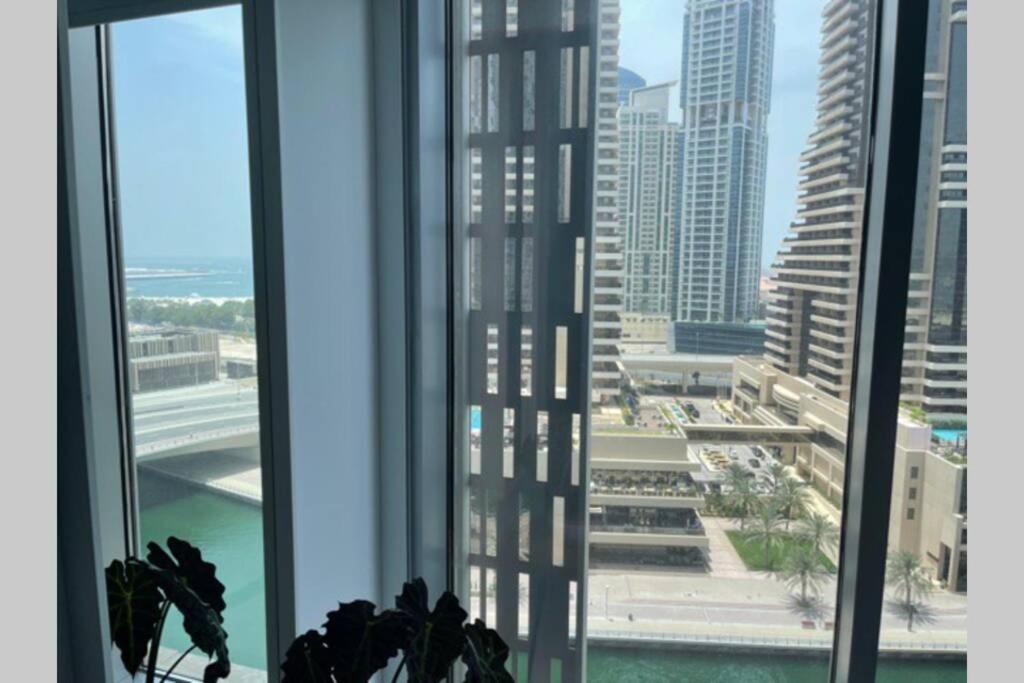 Cayan Tower Luxury Apartment With Sea View Dubai Buitenkant foto