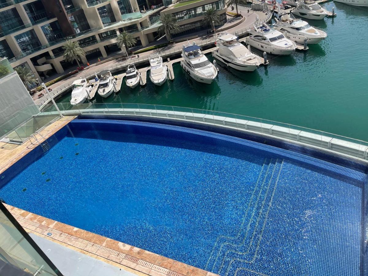 Cayan Tower Luxury Apartment With Sea View Dubai Buitenkant foto