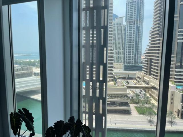 Cayan Tower Luxury Apartment With Sea View Dubai Buitenkant foto